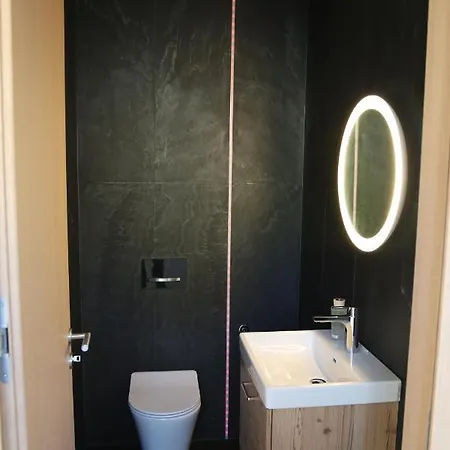فندق مبيت وإفطار California 4*