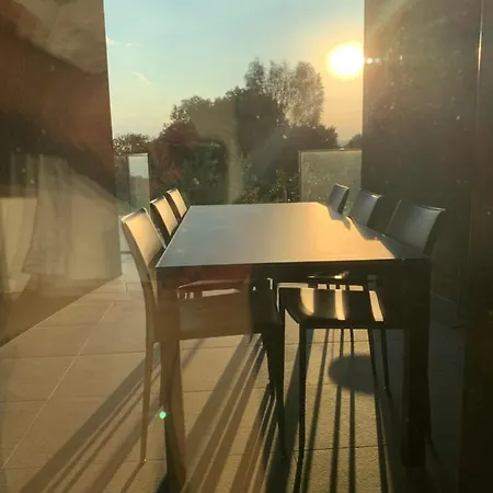 住宿加早餐酒店 California 蒙特勒